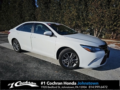 Used 2015 Toyota Camry SE FWD