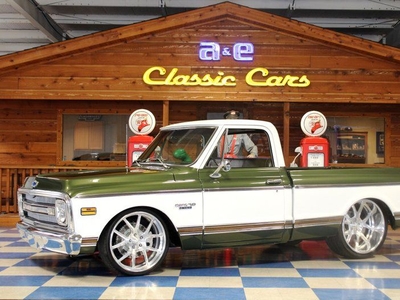 1969 Chevrolet C10 Pickup Resto Mod