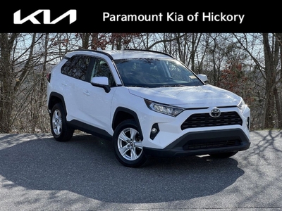 2020 Toyota RAV4 XLE