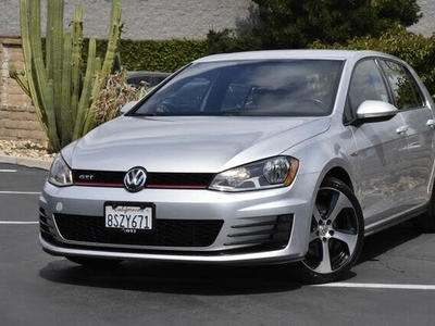 2017 Volkswagen Golf GTI