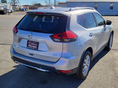 2017 Nissan Rogue SV 4d Suv FW in Dillon, SC