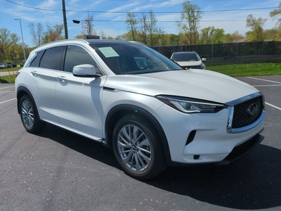 QX50 LUXE SUV