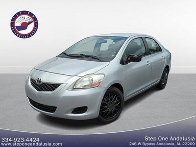 2012 Toyota Yaris for Sale in Chicago, Illinois