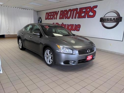 2014 Nissan Maxima for Sale in Northwoods, Illinois