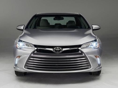 2015 Toyota Camry for Sale in Saint Louis, Missouri