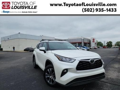 2020 Toyota Highlander for Sale in Chicago, Illinois