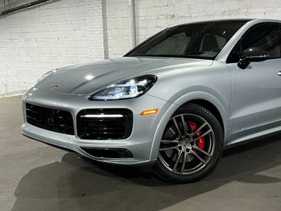 Porsche Cayenne 4.0L V-8 Gas Turbocharged