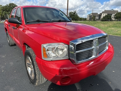 2007 Dodge Dakota SLT 4dr Quad Cab SB RWD for sale in Austin, TX