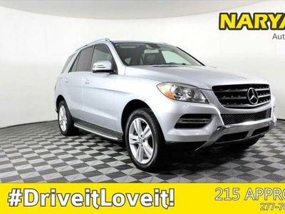 2013 Mercedes-Benz ML 350 for Sale in Northwoods, Illinois