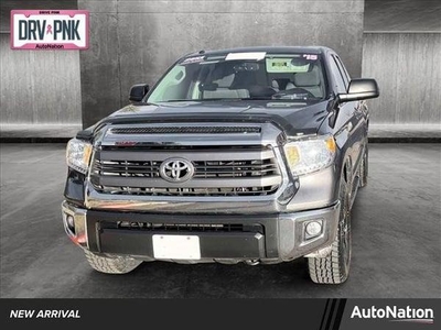 2015 Toyota Tundra for Sale in Northwoods, Illinois