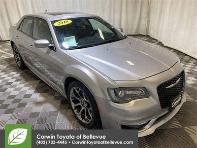 2018 Chrysler 300 for Sale in Northwoods, Illinois