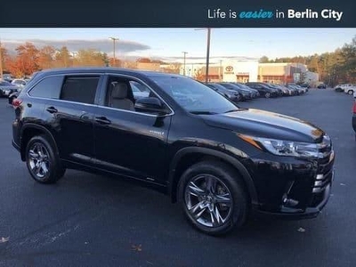 2019 Toyota Highlander Hybrid for Sale in Secaucus, New Jersey