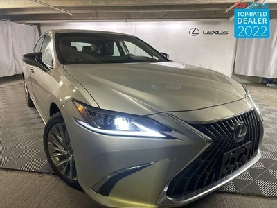 2022 Lexus ES 300h for Sale in Chicago, Illinois
