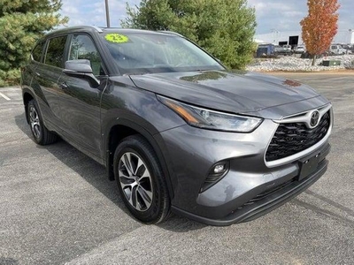 2023 Toyota Highlander for Sale in Secaucus, New Jersey