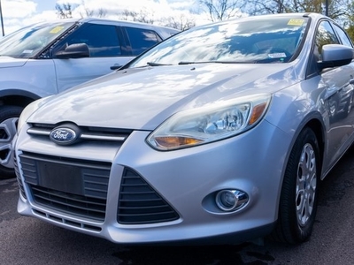 Pre-Owned 2012 Ford