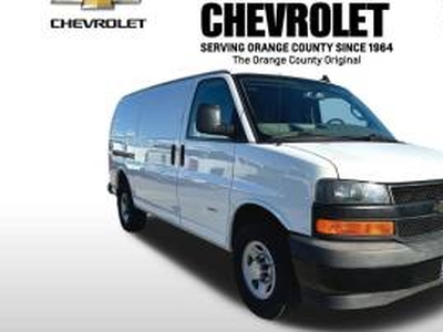 Chevrolet Express Cargo Van 2800