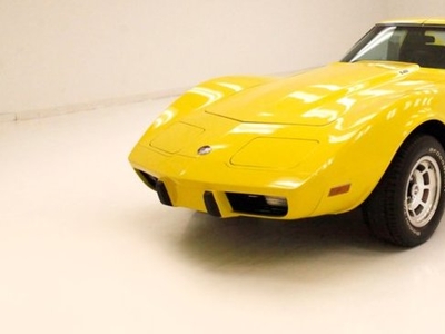 FOR SALE: 1976 Chevrolet Corvette $21,000 USD