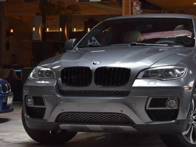 BMW X6 4.4L V-8 Gas Turbocharged
