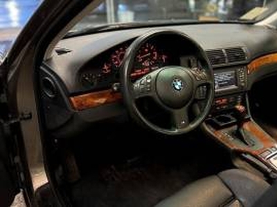 BMW 5 Series 3000