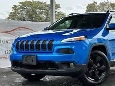 Jeep Cherokee 2400