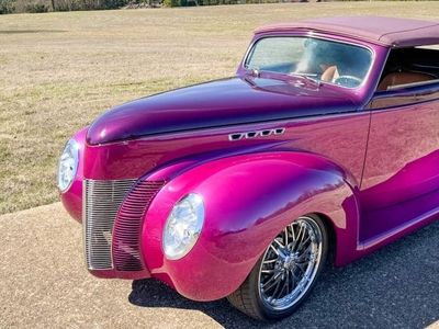 1940 Ford Deluxe Roadster