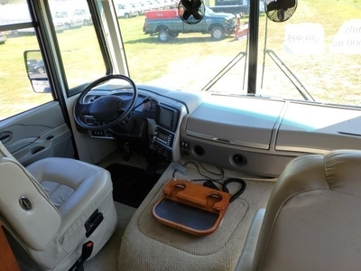 2006 Ford F-550 BASE in Osseo, WI