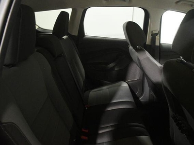 2016 Ford Escape SE w/ Heated Seats/ SYNC in Branford, CT