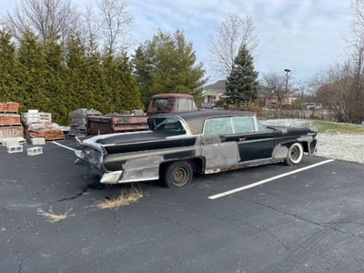 FOR SALE: 1958 Lincoln Continental $8,395 USD