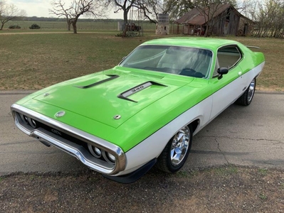 FOR SALE: 1972 Plymouth Satellite $39,500 USD