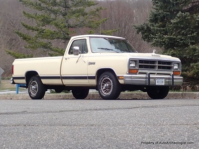 1987 Dodge D150 LE