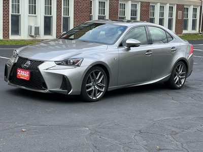 2017 Lexus IS