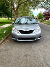 2013 Toyota Sienna