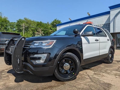 2018 Ford Explorer Police AWD Siren Lights Rear Plastic Prisoner seat Prisoner for sale in Melrose Park, Illinois, Illinois