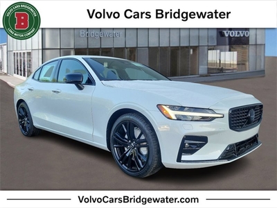New 2023 Volvo S60 B5 Plus w/ Climate Package