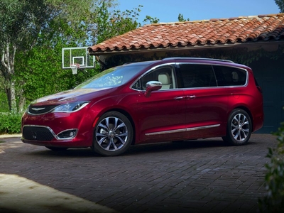Certified 2020 Chrysler Pacifica Touring-L
