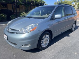 2010 Toyota Sienna