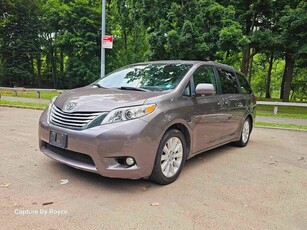 2011 Toyota Sienna