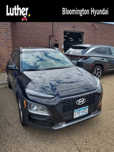 Hyundai Kona SEL Plus