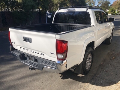 2019 Toyota Tacoma SR5 V6 in North Hollywood, CA