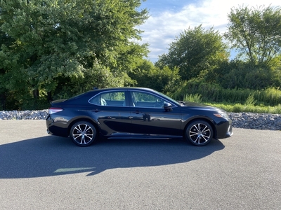 2020 Toyota Camry SE in Westborough, MA