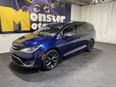 2017 Chrysler Pacifica Limited for sale in Michigan Center, MI