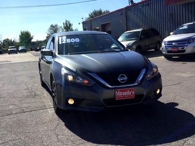 2018 Nissan Altima 2.5 SV for sale in Cedar Rapids, IA