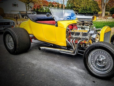 1932 Ford T-Bucket Convertible