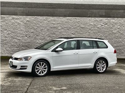 2016 Volkswagen Golf SportWagen