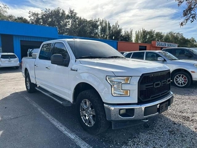 2017 Ford F150 SuperCrew Cab XLT Pickup 4D 5 1/2 ft for sale in Apopka, FL