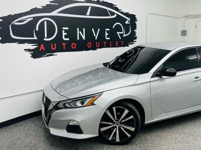 2020 Nissan Altima 2.5 SR Sporty, 2.5L Engine - Sleek and Powerful Sedan for sale in Englewood, CO