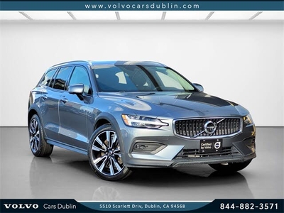 2021 Volvo V60