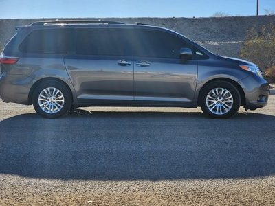 2017 Toyota Sienna