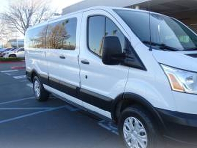 Ford Transit Passenger Wagon 3700