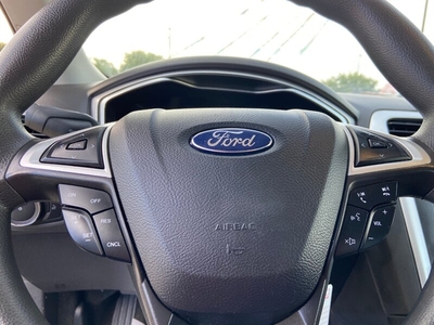 2016 Ford Fusion SE in Houston, TX